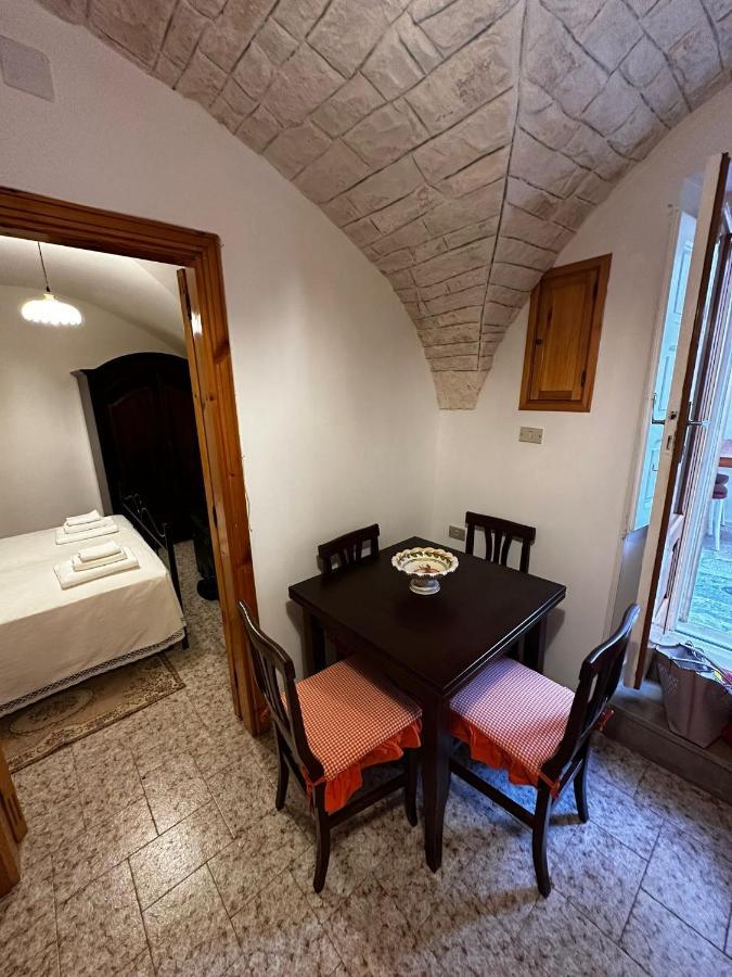 Casa Pietra Viva Apartment Cisternino Luaran gambar